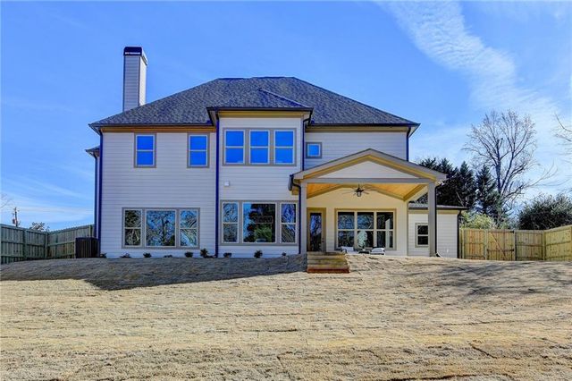 1215 Park Hill Drive, Gainesville, GA 30501