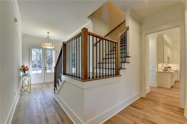 1215 Park Hill Drive, Gainesville, GA 30501