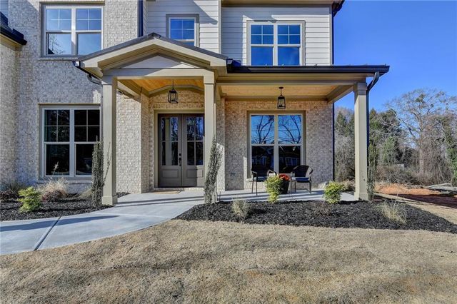 1215 Park Hill Drive, Gainesville, GA 30501