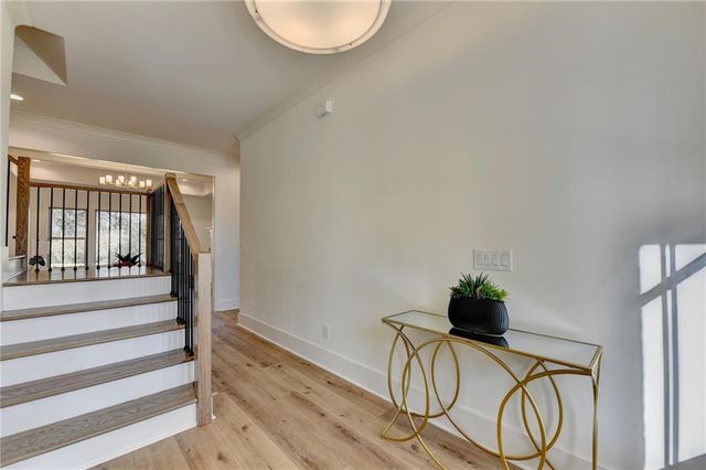 1215 Park Hill Drive, Gainesville, GA 30501