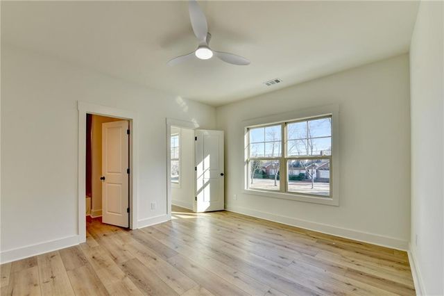 1215 Park Hill Drive, Gainesville, GA 30501