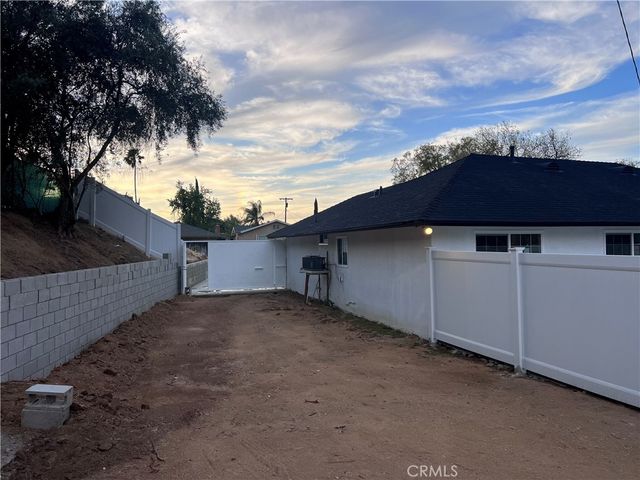 195 Masters, Riverside, CA 92507
