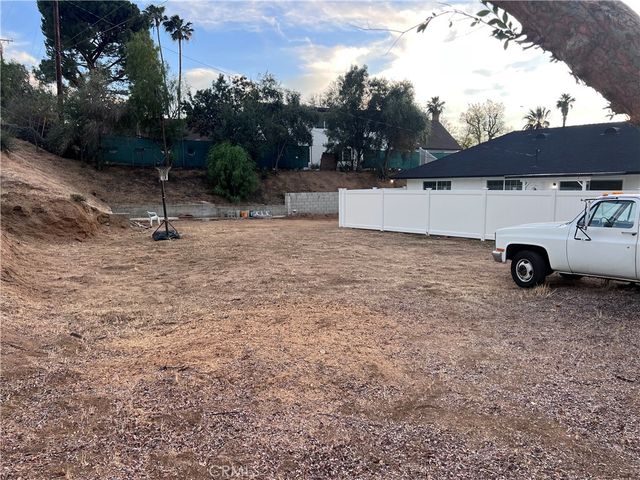 195 Masters, Riverside, CA 92507