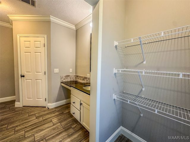 1978 County Rd 57 ., Prattville, AL 36067