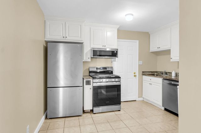 1507 Evergreen Street, Charleston, SC 29407