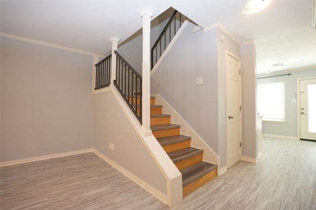 2276 Colony Court, Dallas, TX 75235