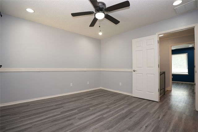 2276 Colony Court, Dallas, TX 75235