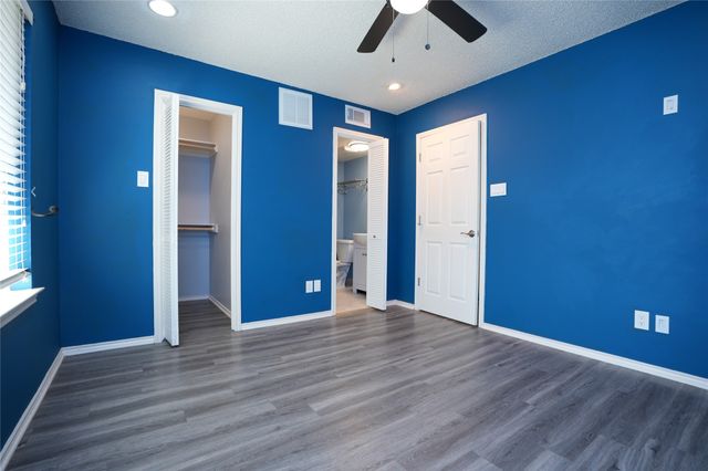 2276 Colony Court, Dallas, TX 75235