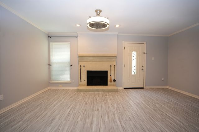 2276 Colony Court, Dallas, TX 75235