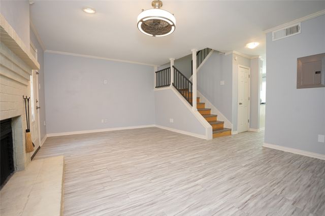 2276 Colony Court, Dallas, TX 75235