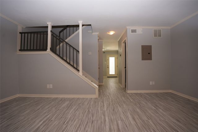 2276 Colony Court, Dallas, TX 75235