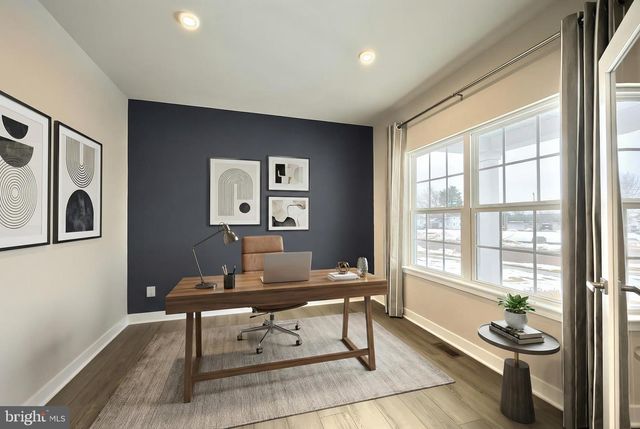 100 TRAIL, York, PA 17406