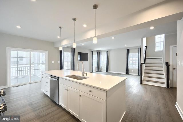 100 TRAIL, York, PA 17406