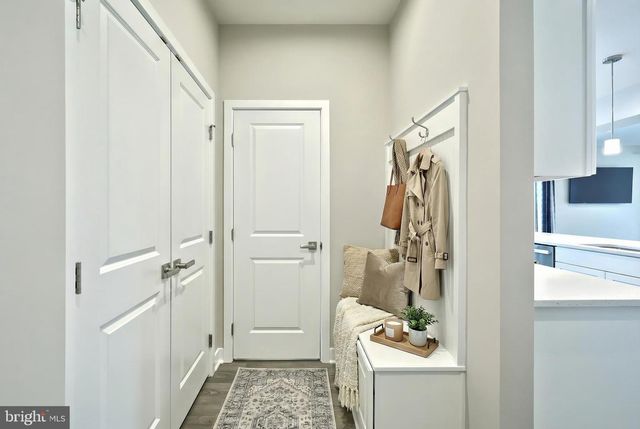 100 TRAIL, York, PA 17406