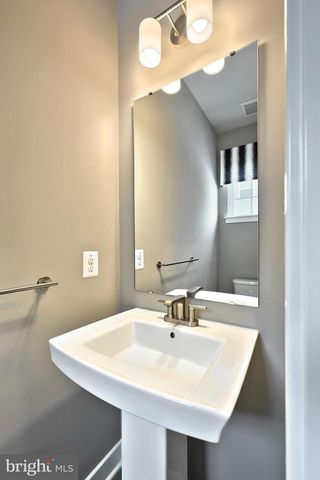 100 TRAIL, York, PA 17406