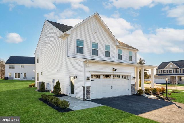 100 TRAIL, York, PA 17406