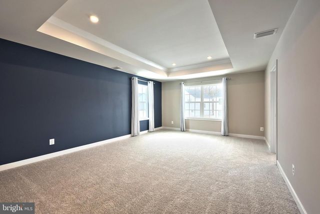 100 TRAIL, York, PA 17406