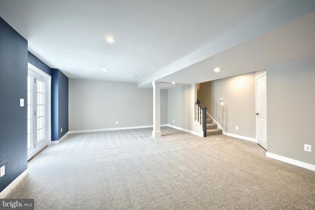 100 TRAIL, York, PA 17406