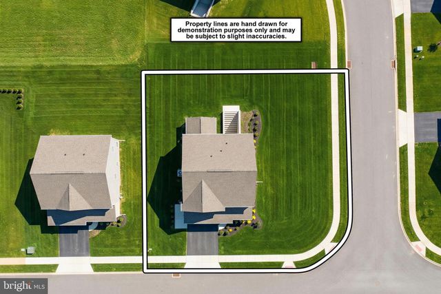 100 TRAIL, York, PA 17406