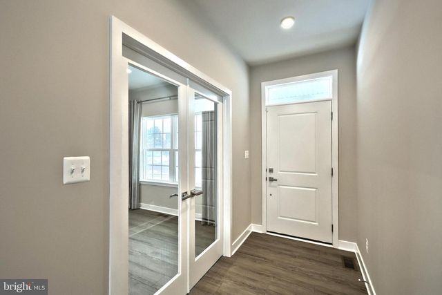 100 TRAIL, York, PA 17406