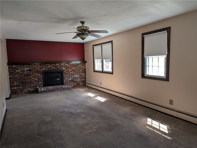 699 Lower River Road, Lincoln, RI 02865