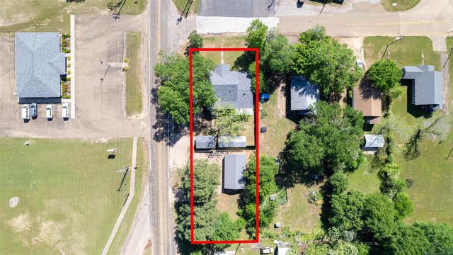 1000 Nelson Street, Linden, TX 75563