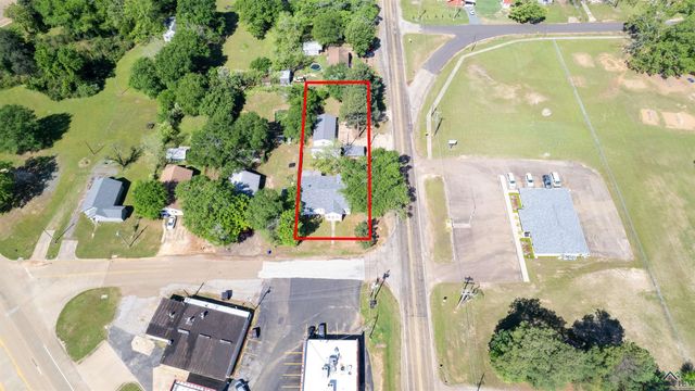 1000 Nelson Street, Linden, TX 75563