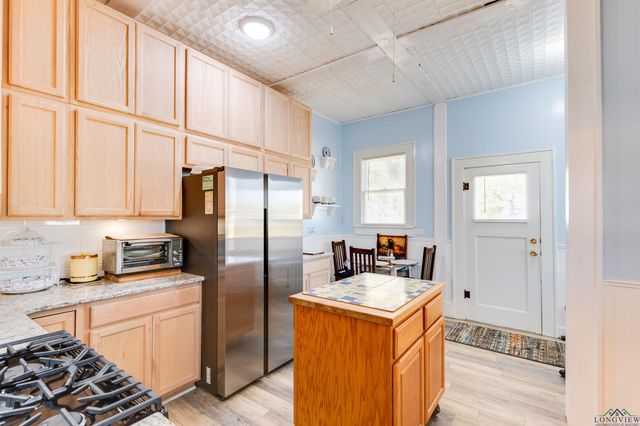 1000 Nelson Street, Linden, TX 75563