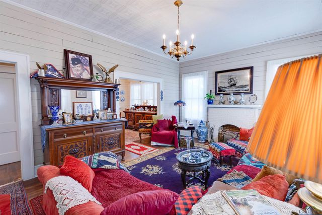 1000 Nelson Street, Linden, TX 75563