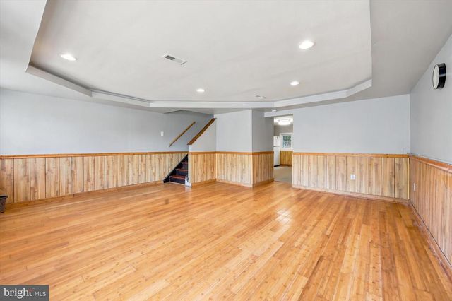 2424 ARNOLD ST, Camden, NJ 08104