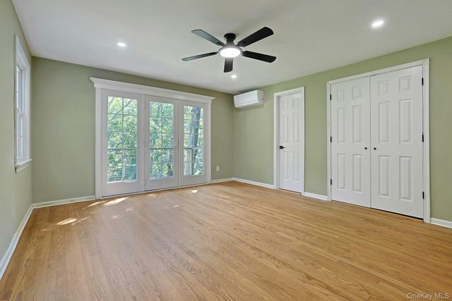 556 Babbling Brook Lane, Valley Cottage, NY 10989