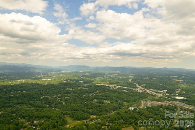 30 Gertrude Lane, Candler, NC 28715