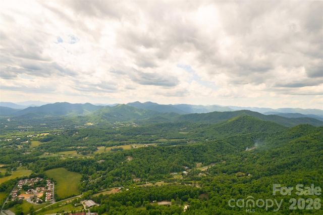 30 Gertrude Lane, Candler, NC 28715