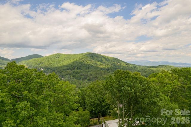 30 Gertrude Lane, Candler, NC 28715