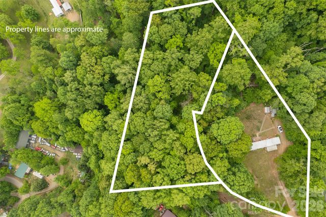 30 Gertrude Lane, Candler, NC 28715