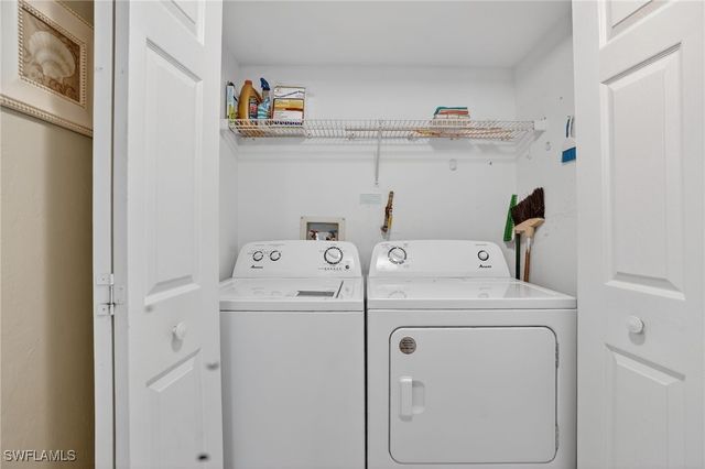 138 Pebble Shores DR 103, Naples, FL 34110