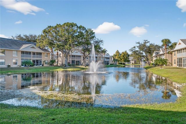 138 Pebble Shores DR 103, Naples, FL 34110