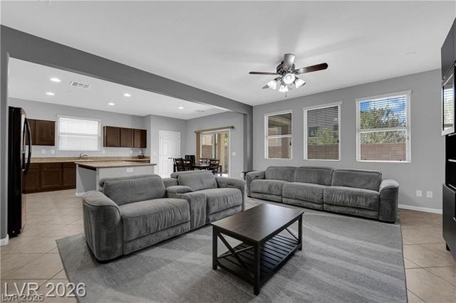 987 Via Del Campo, Henderson, NV 89011