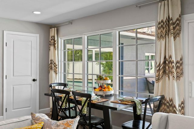 262 30TH STREET N, St Petersburg, FL 33713