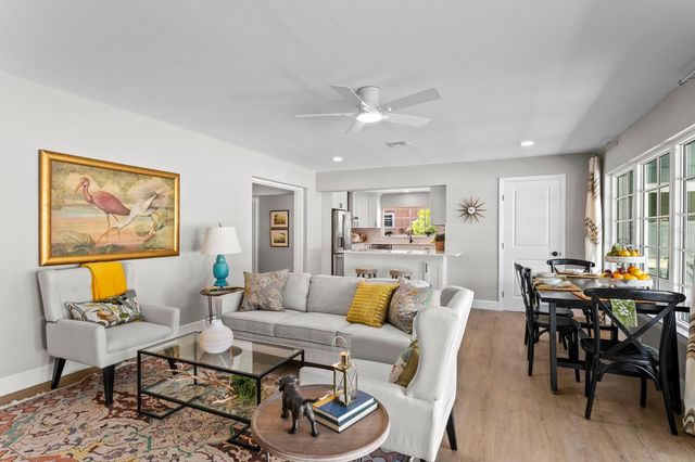 262 30TH STREET N, St Petersburg, FL 33713