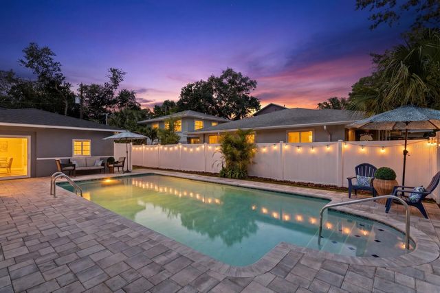 262 30TH STREET N, St Petersburg, FL 33713