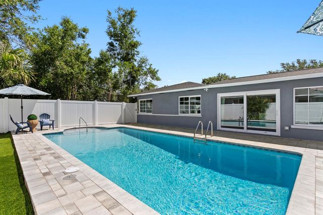 262 30TH STREET N, St Petersburg, FL 33713