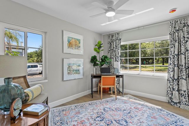 262 30TH STREET N, St Petersburg, FL 33713