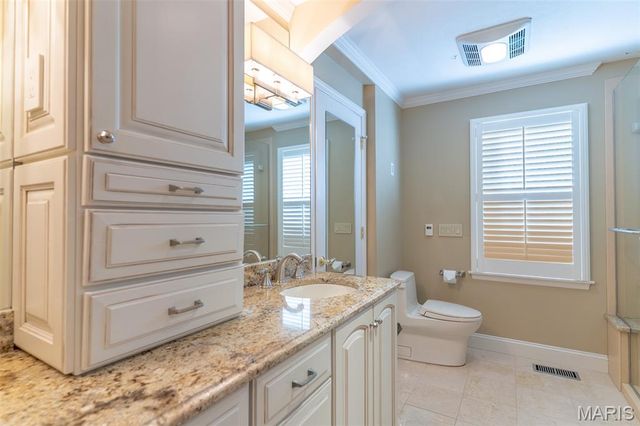 309 Greenbriar Estates Drive, Des Peres, MO 63122