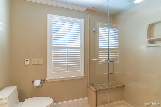 309 Greenbriar Estates Drive, Des Peres, MO 63122