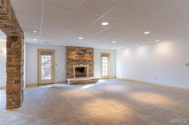 309 Greenbriar Estates Drive, Des Peres, MO 63122