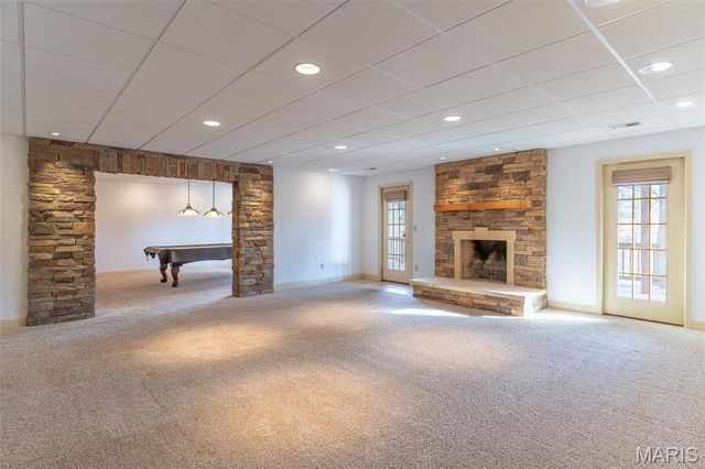 309 Greenbriar Estates Drive, Des Peres, MO 63122