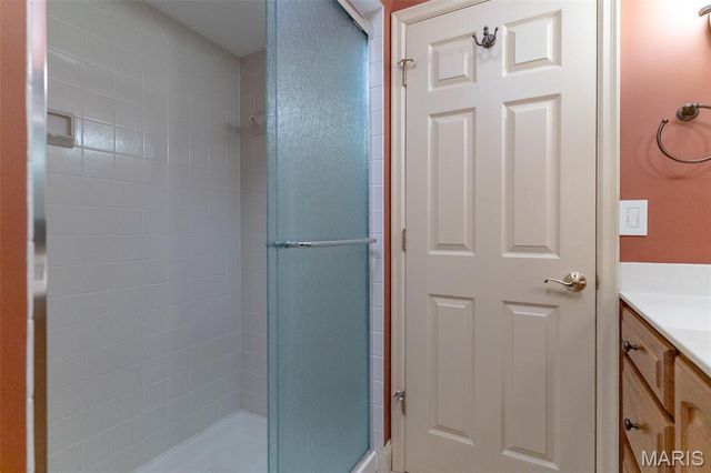 309 Greenbriar Estates Drive, Des Peres, MO 63122