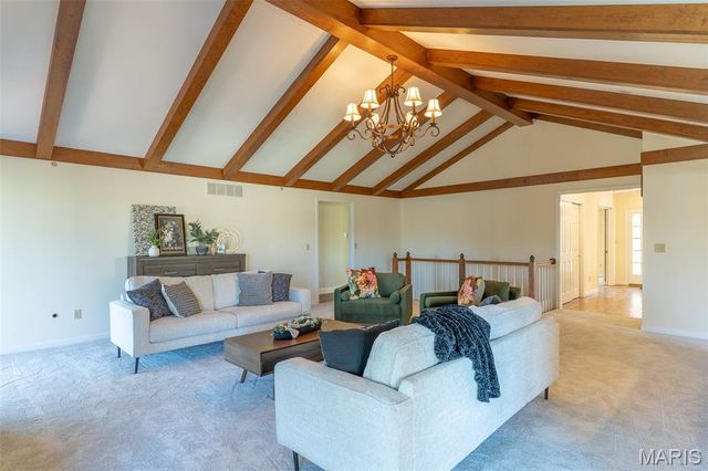 309 Greenbriar Estates Drive, Des Peres, MO 63122