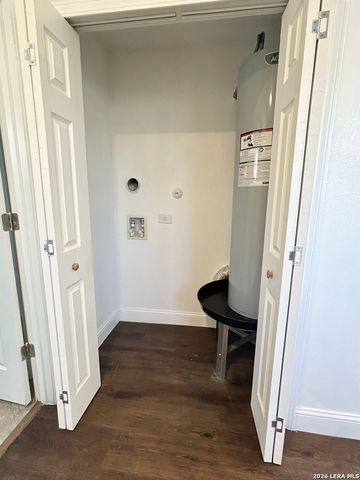 715 W Gerald, San Antonio, TX 78221